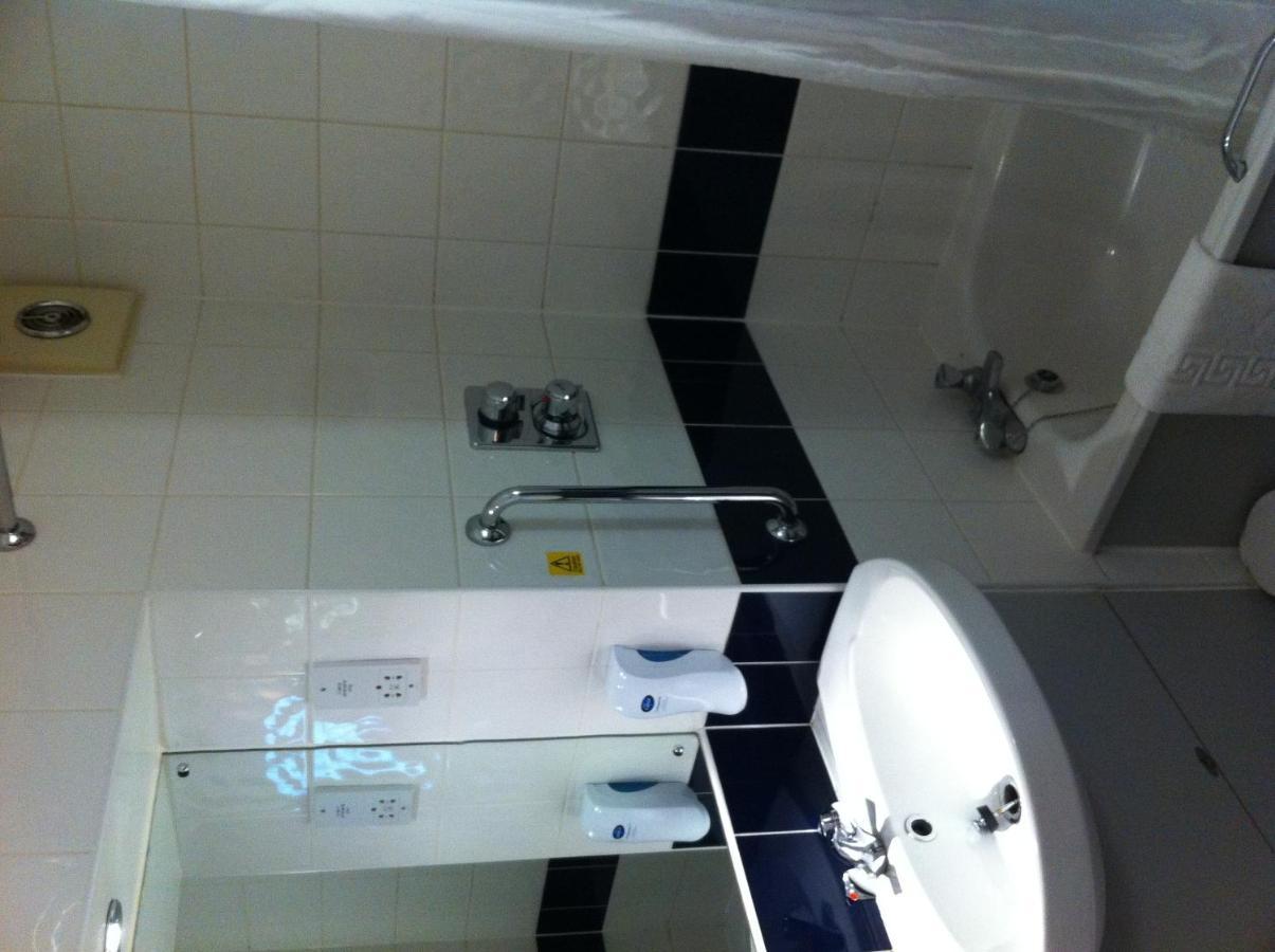Days Inn Hotel Abington - Glasgow Εξωτερικό φωτογραφία